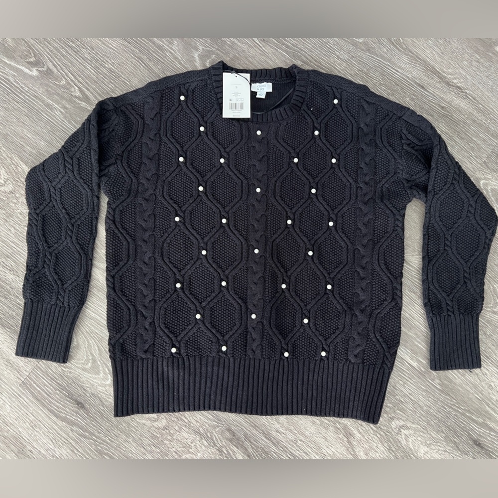 Crown & Ivy Women's Black Cable Knit Sweater Pearl accents Size Small NEW